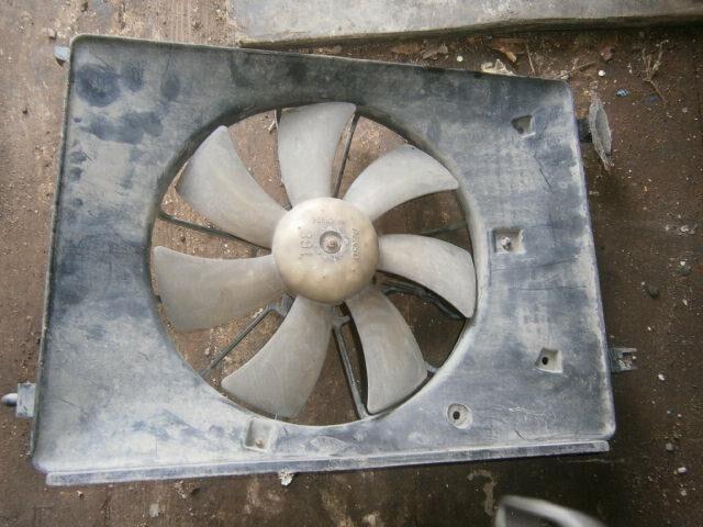 Диффузор радиатора Хонда Джаз в Ленске 24051