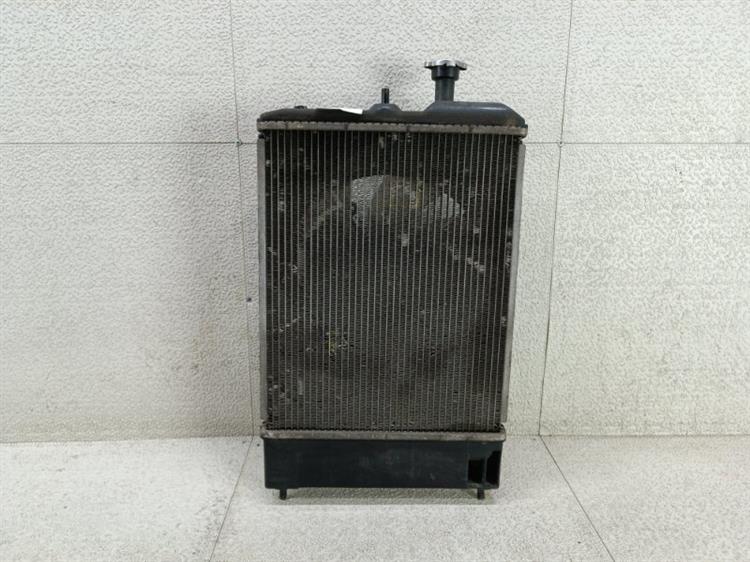 Радиатор основной Мицубиси ЕК в Ленске 450841